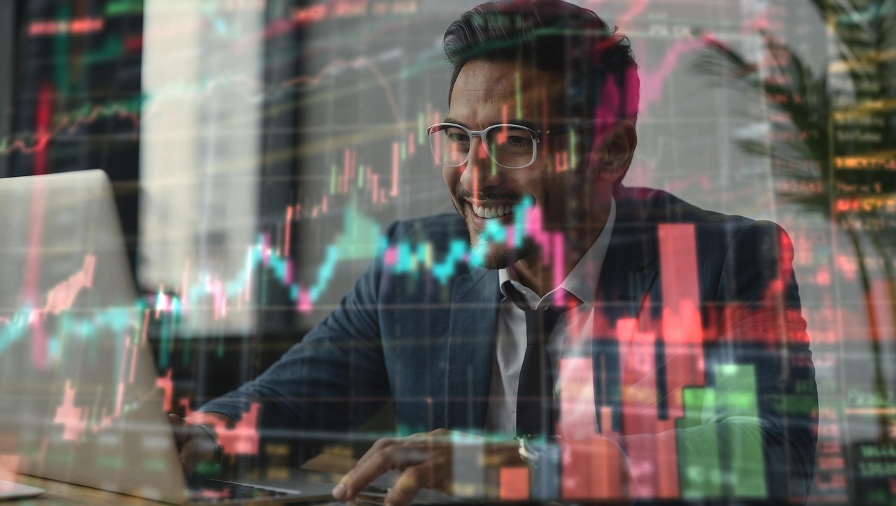 Effect of Exchange Rate On Imports and Effect of Currency Depreciation